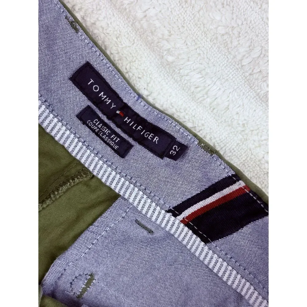 Tommy Hilfiger Shorts Mens 32 Olive Green Chino Classic Fit Casual